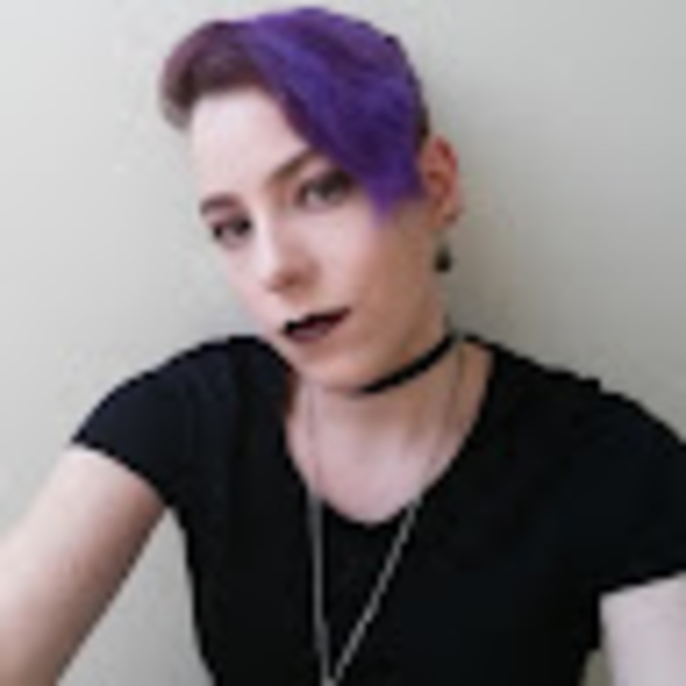 Meet your Posher, Hillary